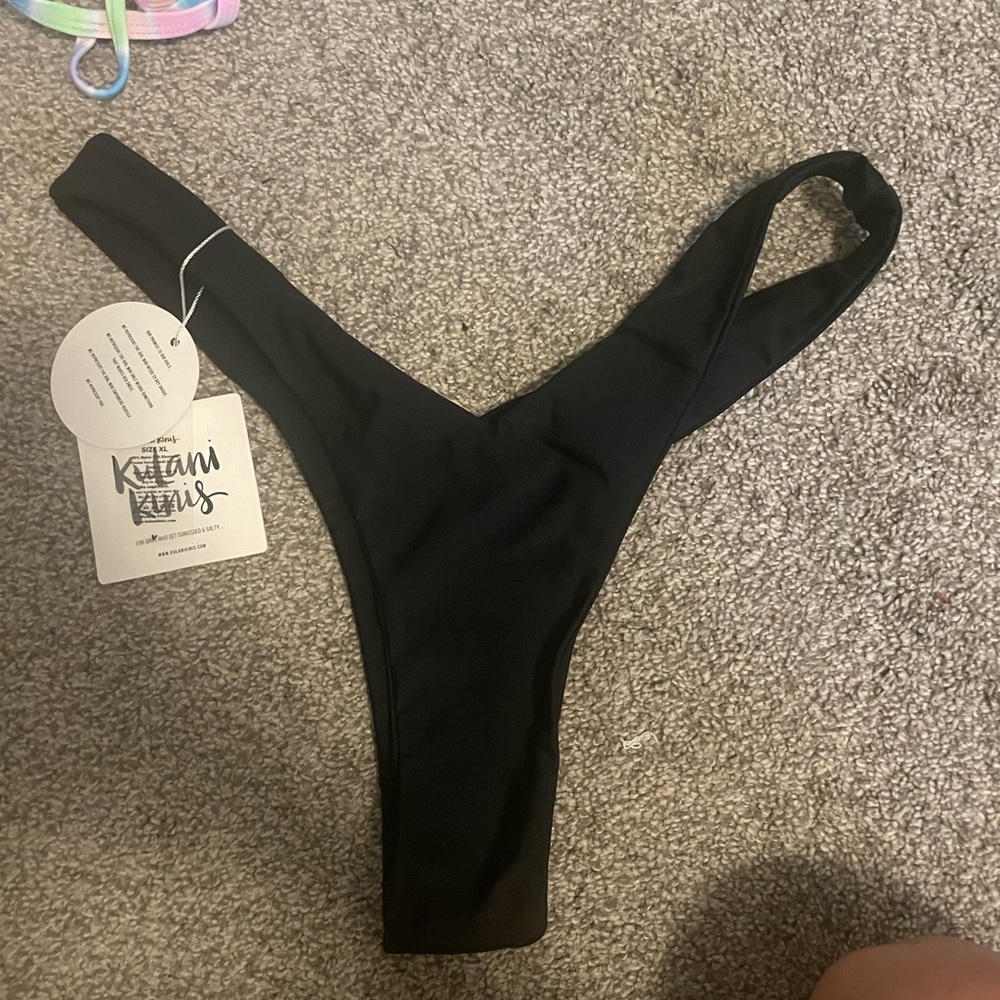 Kulani kini bikini bottom